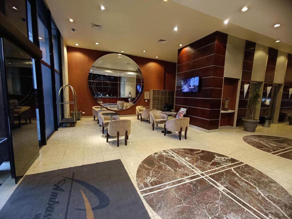 Apto-Flat Excelente Localizacao Centro-Batel - Somente Familiares Курітіба Екстер'єр фото