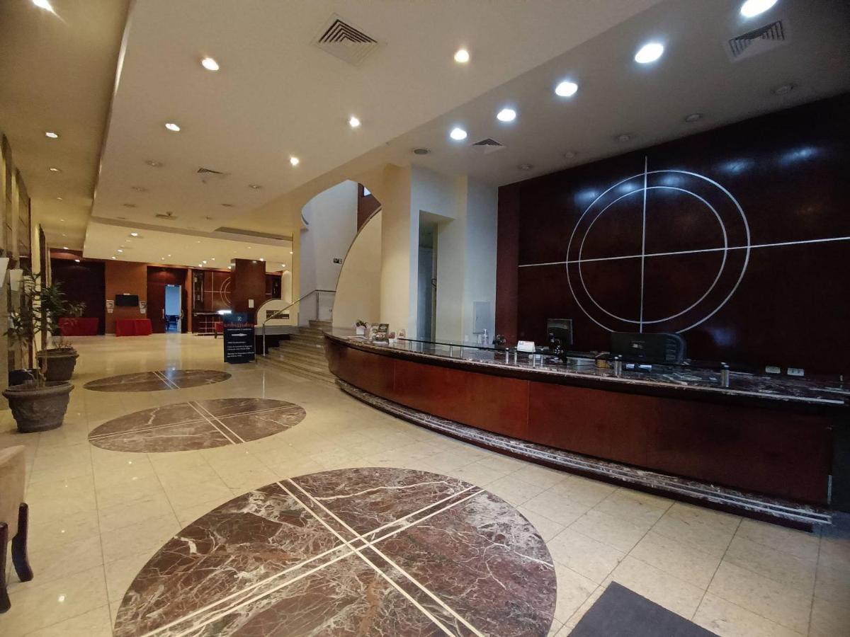 Apto-Flat Excelente Localizacao Centro-Batel - Somente Familiares Курітіба Екстер'єр фото