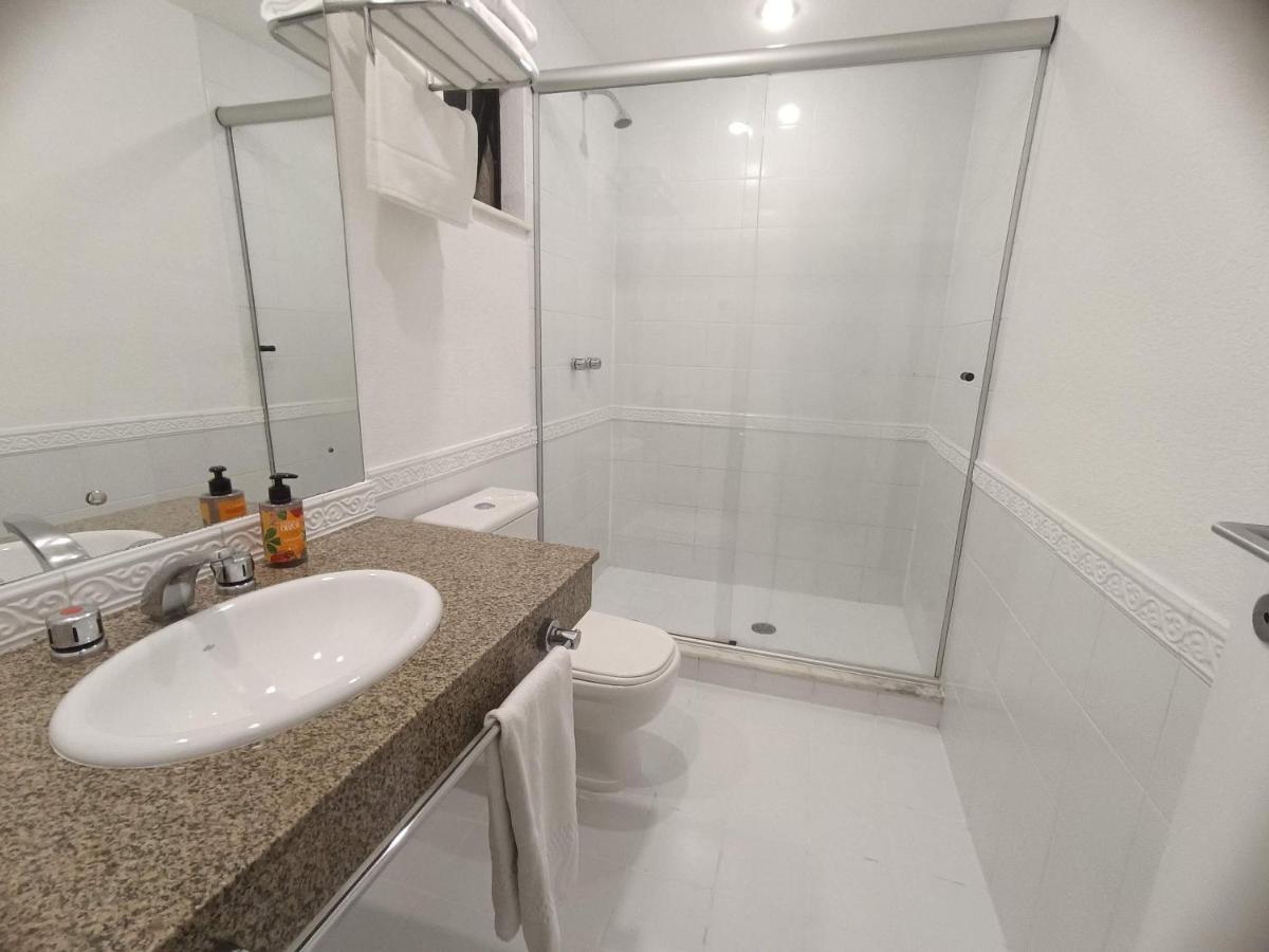 Apto-Flat Excelente Localizacao Centro-Batel - Somente Familiares Курітіба Екстер'єр фото