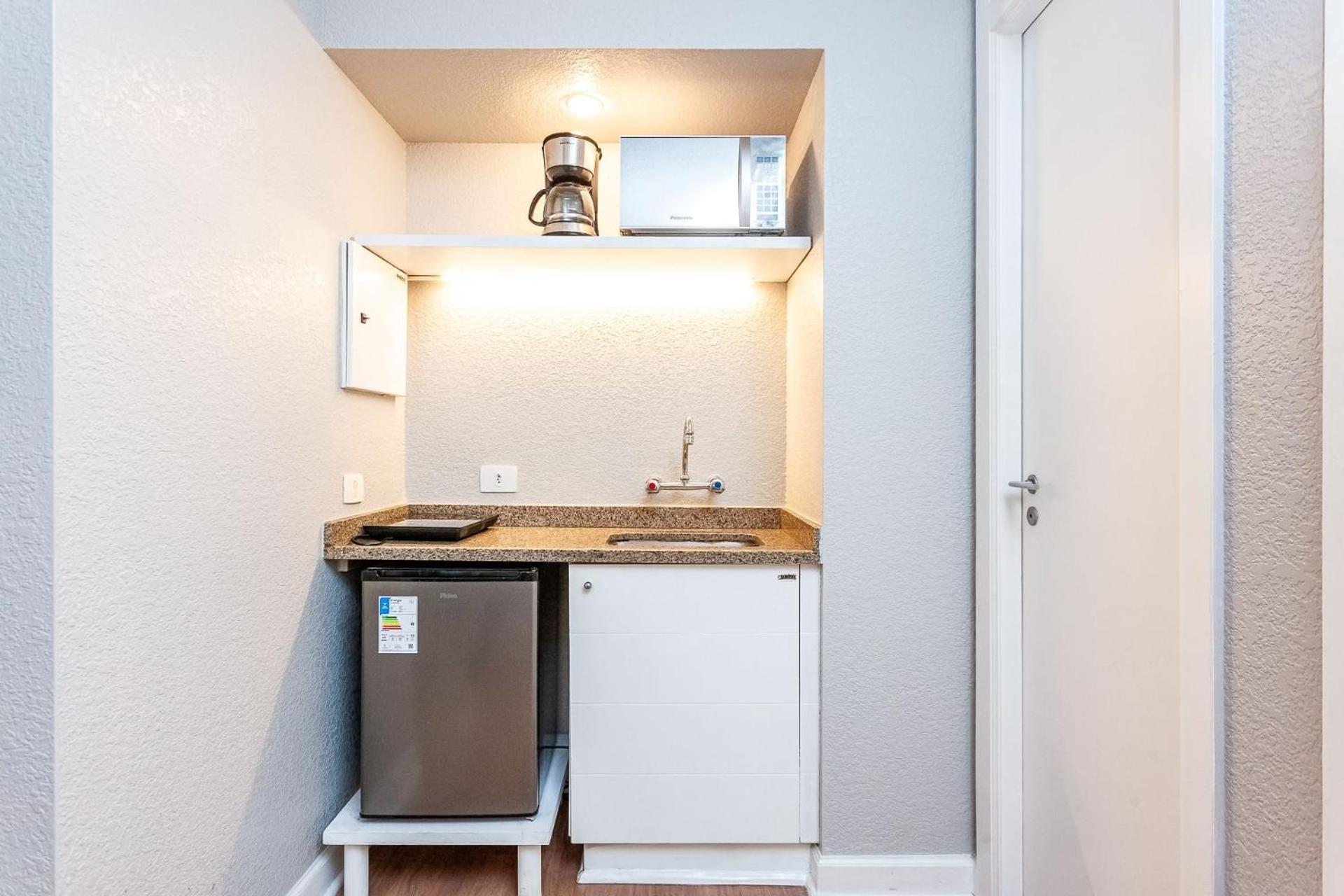 Apto-Flat Excelente Localizacao Centro-Batel - Somente Familiares Курітіба Екстер'єр фото