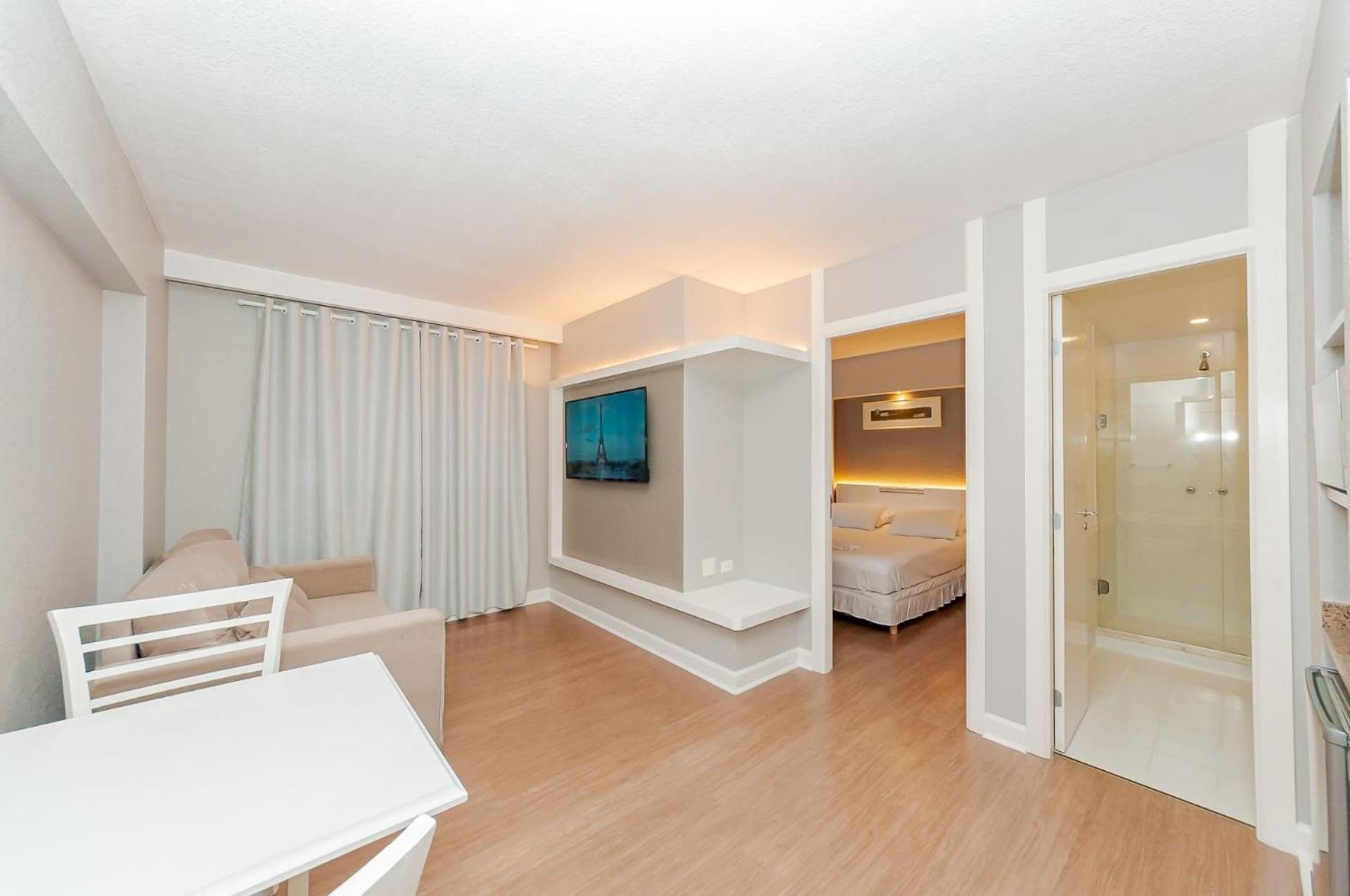Apto-Flat Excelente Localizacao Centro-Batel - Somente Familiares Курітіба Екстер'єр фото